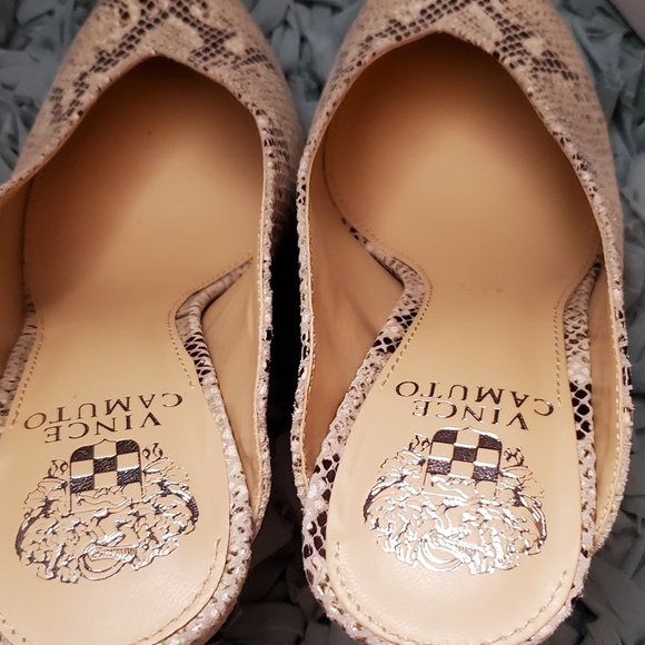 NIB-Vince Camuto Mules - Picture 3 of 8